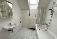 Entzückende Dachgeschosswohnung in Zentrumsnähe!