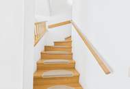 Haus Topzustand mit Klimaanlage und PV Anlage