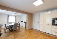 Top Gelegenheit - saniertes Einfamilienhaus in Uni-Nähe mit schönem Garten