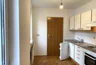 Hofseitige 2-Zimmer-Wohnung im 2. Liftstock in Westbahnhof-Nähe