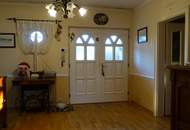 Repräsentatives Einfamilienhaus mit großen Garten &amp; Naturpool