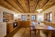 Luxuriöse Waldliegenschaft in idyllischer Lage bei Bad Goisern am Hallstättersee – Ruhe, Natur &amp; drei charmante Wohneinheiten in zwei Häusern