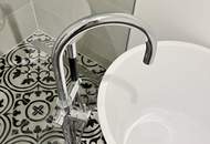 AUHOFSTRAßE - VILLA AUHOF – stilvolle Wohnung in erstklassiger Lage