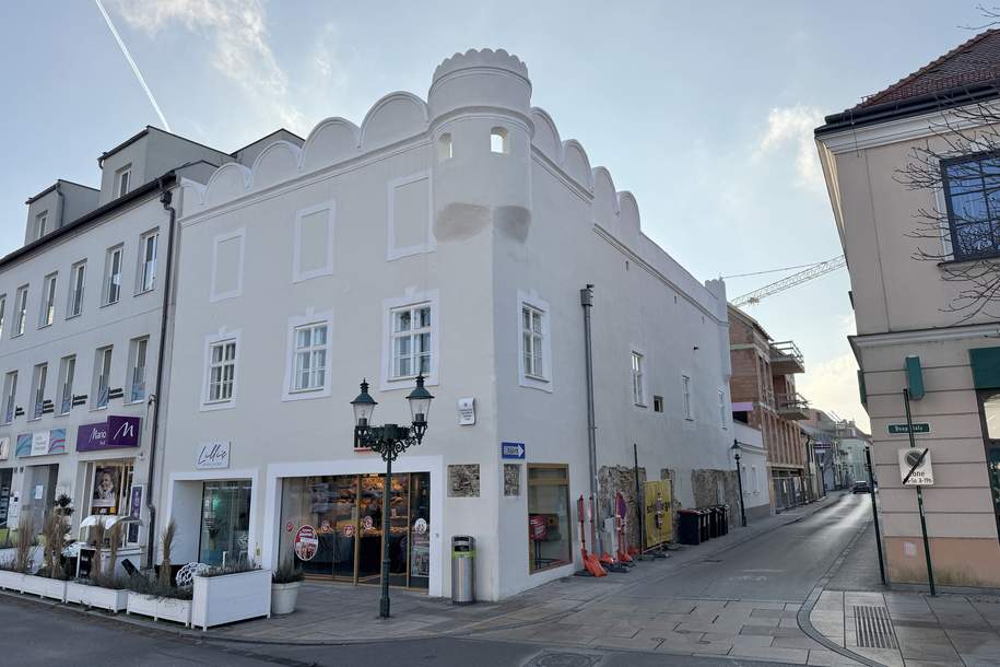 Premium-Investment in Bestlage: Saniertes Geschäftslokal mit Traditions-Ankermieter am Hauptplatz, Gewerbeobjekt-kauf, 849.000,€, 3430 Tulln