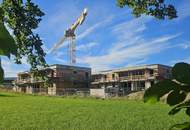 Provisionsfrei! 75 m² Obergeschosswohnung im vorderen Haus mit freiem Traunsteinblick