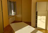 BARRIERFREIES MÖBLIERTES KLEINBÜRO!