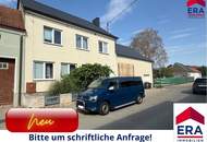 NEU: Viel Platz für Familie, Hobby und Werkstatt – Einfamilienhaus mit 4 Garagen und neuem Dach