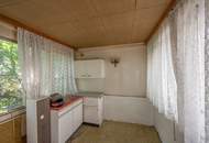 ++NEU++ Tolle Zinsvilla mit uneinsehbarem Grund in Bad Vöslau, großes Ausbaupotenzial!