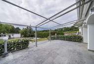 Villa mit Nebengebäude und Pool in Top-Ruhelage
