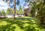 Ca. 404 m² Nutzfläche | Potenzial zum Luxuseinfamilienhaus oder Mehrgenerationenhaus | Büro/Praxis Möglichkeit | Ost/West | Großer Garten &amp; Garage