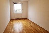 FAMILIENHIT, DACHGESCHOSS, 103 m2 Neubau mit Loggia und Balkon, Wohnküche, 3 Zimmer, Wannenbad, Parketten, Holbeingasse