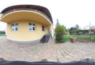 "Zum Kauf: Haus mit großem Grundstück und Garage!"