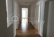 Thaur lichtgeflutete 3 Zimmer Dachgeschoßwohnung mit Garage und überdachtem Stellplatz