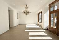 ELEGANTES GESCHÄFTSLOKAL MIT WUNDERSCHÖNEM PORTAL IN REPRÄSENTATIVEM ALTBAU