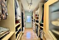 GROSSZÜGIGE VILLA IN BOCKFLIEß MIT 11 ZIMMER, POOL, DOPPELGARAGE UND WUNDERSCHÖNEM GARTEN