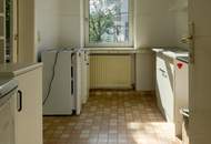Kleineres und ruhig gelegenes Zinshaus aus Familienbesitz mit 4 freien Einheiten!