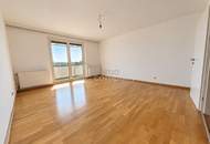 Gute Aussichten - Ihr neues Zuhause: 4 Zimmer mit Berg- und Stadtblick