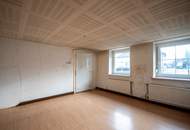 Sanierungsbedürftiges Einfamilienhaus zentral gelegen! (Provisionsfrei)