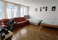 DB IMMOBILIEN | Großzügiges Wohnhaus mit zwei Wohneinheiten, einem Café und zusätzlichem Bauland in Ternitz