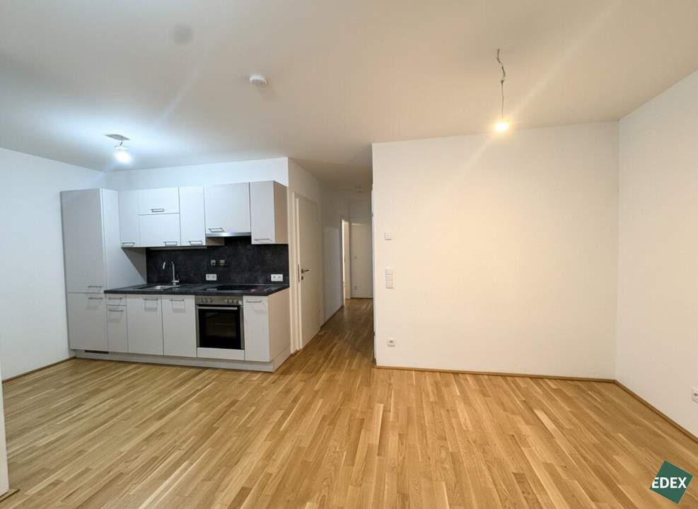 Moderne 3-Zimmer Wohnung mit Balkon nahe U1 Kagraner Platz