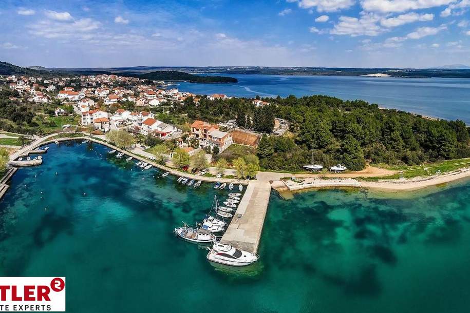 Baugrund in Kroatien - idyllischer Lage – Direkt am Meer in Raslina bei Vodice und Sibenik, Grund und Boden-kauf, 312.000,€, 1010 Wien 1., Innere Stadt