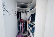 GROßZÜGIGE 5-ZIMMER TERRASSENWOHNUNG MIT 160 m² NUTZFLÄCHE, TIEFGARAGENPLATZ UND FERNBLICK