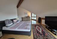 BEGEHRTE WOHNLAGE AM MÜHLWASSER: HOCHWERTIGES WOHNJUWEL ALS EINFAMILIENHAUS IN AUSGEZEICHNETER, SEHR RUHIGER WOHNLAGE MIT HALLENBALD, SAUNA UND FITNESSRAUM