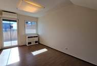 Traumhaft wohnen: Maisonettenwohnung mit Balkon und Terrasse in sonnig-zentraler Lage