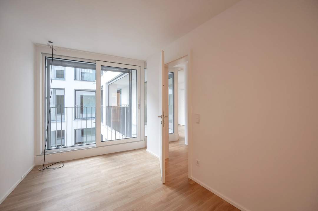 ++MOLLARD 50++ Outstanding 2-room apartment in a prime central location (1/4)