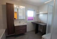 Bezaubernde 3 Zimmerwohnung mit Balkon, Garten und 2 Parkplätzen