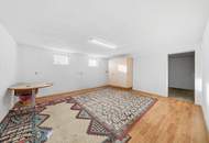 Großzügige Liegenschaft mit Garten, Garage &amp; Terrasse!