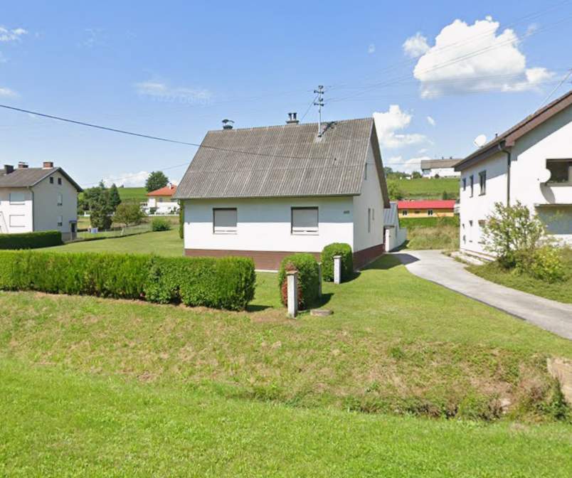 Einfamilienhaus mit Grünblick &amp; großem Grundstück