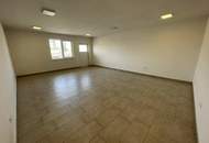 PROVISIONSFREI!!! Verschiedene Nutzungsmöglichkeiten Büro, Musik Proberaum, Hobby, Fotostudio etc. 32,5 m² NO8