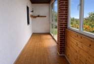 Wohnhaus mit Panoramablick und großem Garten