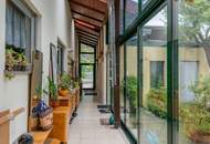 Hier kann die ganze Familie wohnen! Modernes Dreifamilienhaus in Toplage