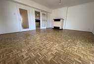 Frisch renovierte 2-Zimmer-Wohnung mit zwei Sonnenterrassen &amp; eigener Garage