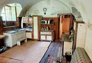 IDYLLISCHER HISTORISCHER EHEMALIGER BAUERNHOF