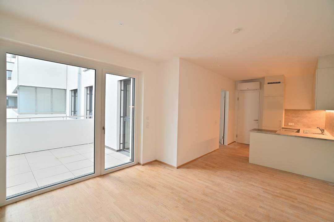 VIO PLAZA Living TOP 123 E08