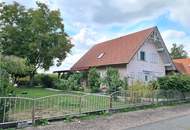 Einfamilienhaus mit Vollkeller samt angebauter Garage und überdachter Terrasse in ruhiger und sonniger Sackgassenlage !