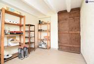 Ein Zuhause mit Raum für Leben, Generationen und Zukunft! Vielseitiges Ein- bis Zweifamilienhaus auf großem Grundstück nahe Lutzmannsburg!