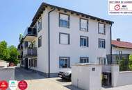 4-Zimmer-Dachgeschosswohnung (Bj. 2017) mit 17 m² Dachterrasse, 8 m² Balkon & Schneebergblick