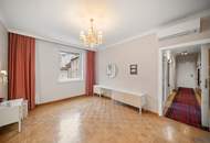 Nähe U1 - Reumannplatz I Balkon I Lift I ruhige Seitengasse I separate Küche I zwischen Favoritenstraße und Quellenstraße