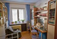 Zwei Häuser, ein Grundstück: Ihr neues Zuhause mit laufenden Mieteinnahmen