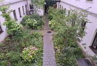 MIETE - Altbaujuwel mit Gartenblick im generalsanierten Biedermeierhaus – 1090 Wien