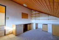 Rarität - 4.Zi.-DG-Wohnung mit XXL Garten und Bergpanorama