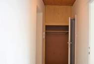 Nette und helle 2 Zimmerwohnung - ideal für Singles und Pärchen!