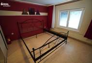 Gepflegtes Landhaus mit Carport, Nebengebäude, Garten und uneinsehbarem Innenhof