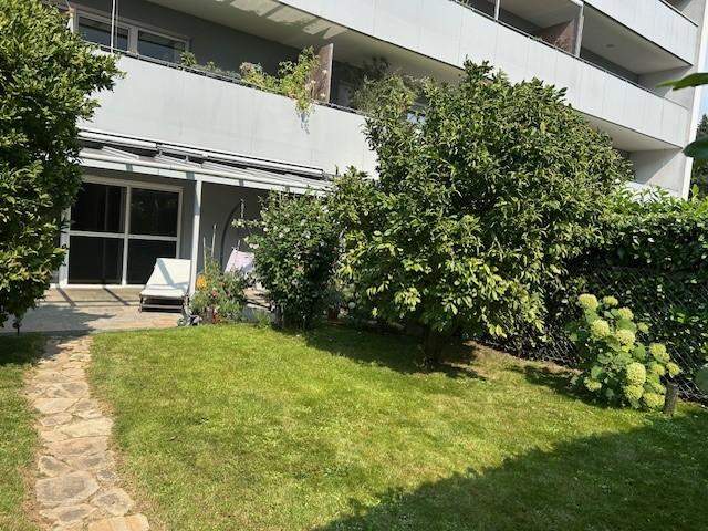 Wunderschöne Eigentumswohnung mit Garten