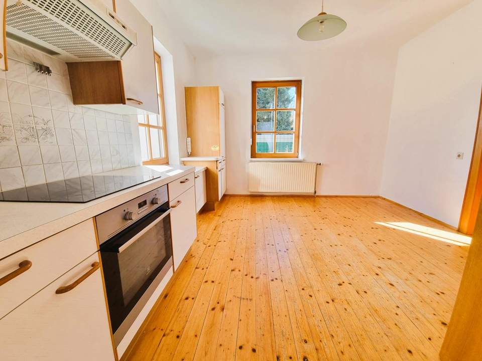 Liebevolle 2-Zimmer-Terrassen-Wohnung mit Garten!