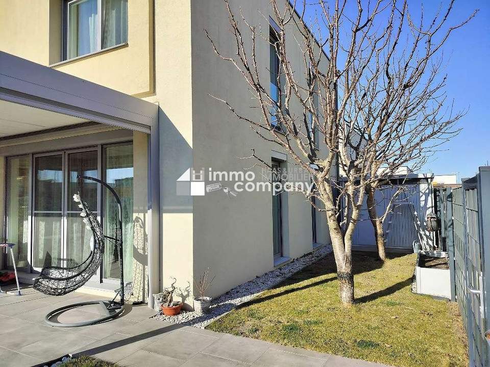 Charmante Doppelhaushälfte in Mitterndorf: 4 Zimmer, Garten, Solar und Fußbodenheizung!